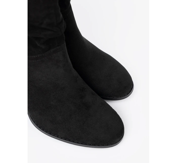 Trendy černé  kotníčkové boty dámské na širokém podpatku