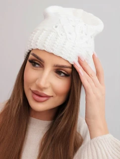 Dámska zimná čiapka s vlnou zdobená flitrami a pletením K473 biela