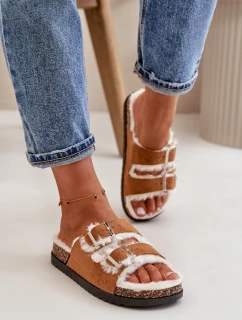 Dámské Pantofle S Přezkami A Kožíškem Camel model 21670224 - Boto