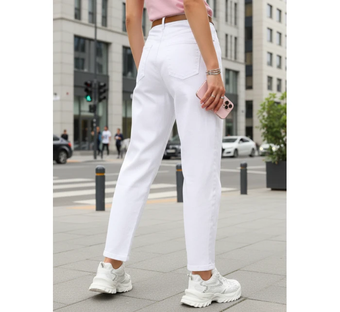 Dámske džínsy mom fit s opaskom biele FashionStreet UY2884