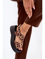 Dámské sandály s leopardím vzorem na platformě z eko semiše hnědé model 21688144 - Boto