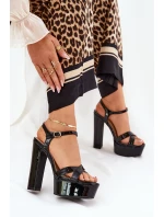 Dámské sandály na vysokém podpatku a platformě lakované černé model 21688886 - Boto