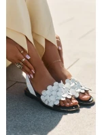 Skórzane Sandały Na Płaskim Obcasie Zazoo 40425 Białe