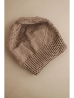 Dámská zimní čepice s vlnou a žebrovaným vzorem model 21783075 mocca - K-Fashion