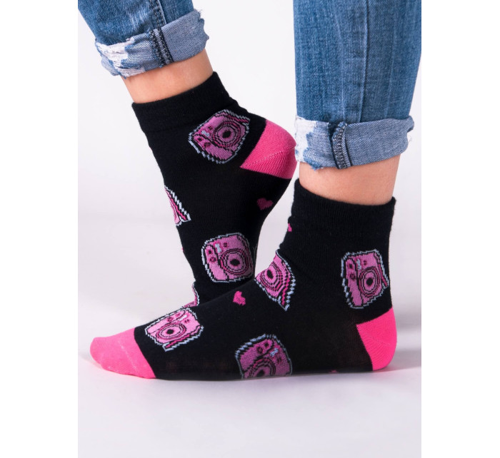 Yoclub Dievčenské bavlnené ponožky Vzory Farby 6-pack SKA-0023G-AA00-002 Viacfarebné