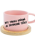 BYŤ TAK KRÁSNY JE PRÍLIŠ ŤAŽKÉ - ružový hrnček s makrónkou 200 ml
