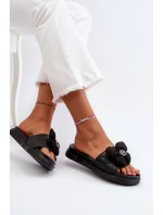 Klapki Damskie Z Ozdobą Na Niskiej Platformie Czarne Cedrella Klapki Damskie Z Ozdobą Na Niskiej Platformie Czarne Cedrella