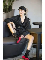 Krátka čierna dámska bunda s opaskom (AG3-03)