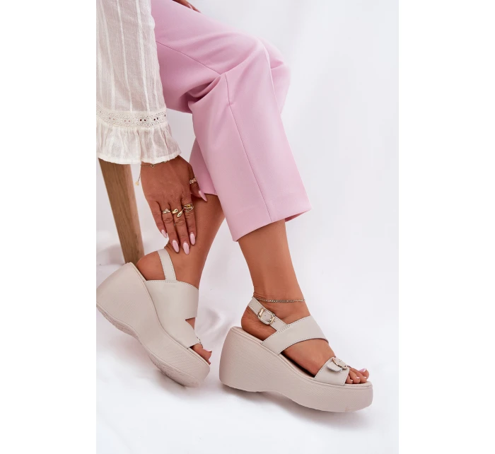 Kožené Dámské Sandály Na Klínku A Platformě model 21695737 Béžové - S.Barski