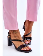 Dámské lakované sandály na podpatku Černá Carrie Dámské lakované sandály na podpatku Černá Carrie