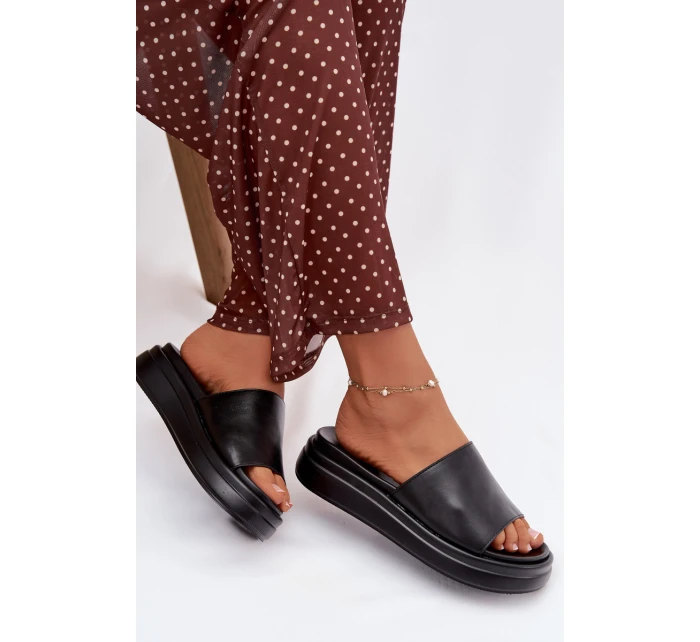 Dámské nazouváky na platformě Černé Tanelisse Dámské nazouváky na platformě Černé Tanelisse