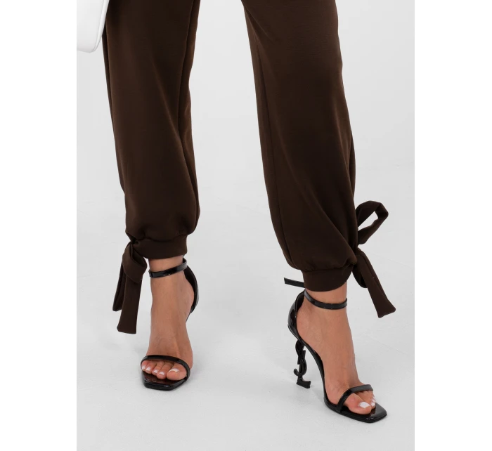 Spodnie IT SP model 21895949 ciemny brązowy - FPrice