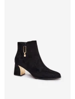 Topánky na podpätku model 217724 Krok vo veľkom štýle Topánky na podpätku model 217724 Krok vo veľkom štýle