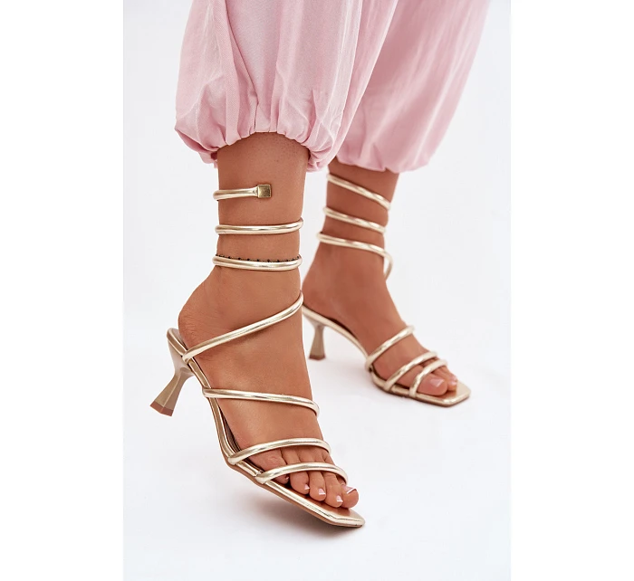 Dámské sandály na podpatku s pásky Zlaté Samara