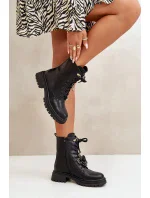 Členkové topánky z eko kože Workery Dámske s príveskami Čierne Rianael