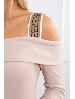 Šaty so širokými ramienkami béžovej