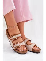 dámské pantofle na korkové platformě s přezkami Camel model 21688452 - Boto dámské pantofle na korkové platformě s přezkami Camel model 21688452 - Boto