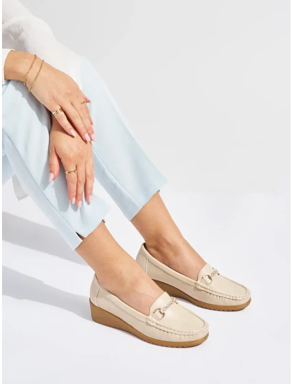 Jedinečné mokasíny hnědé dámské na klínku Jedinečné mokasíny hnědé dámské na klínku