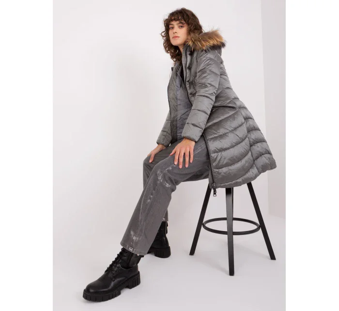 NM KR TR8125 bunda.99P tmavo šedá