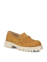 Polobotky na platforme, model 231428 Solea Polobotky na platforme, model 231428 Solea