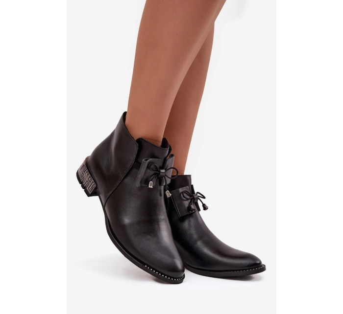 Dámské kotníkové boty z pravé kůže na nízkém podpatku Zazoo 1396 Černé
