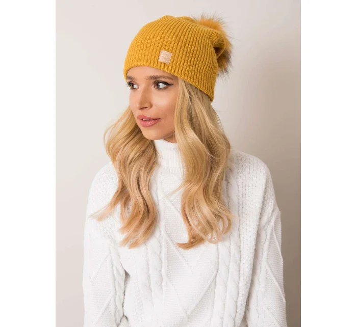 Dámska čiapka 70 tmavo žltá Dámska čiapka 70 tmavo žltá