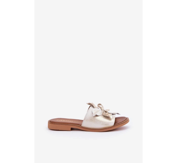 Klapki Z Ozdobą Skóra Naturalna Zazoo 3667 Złoty Przecierany Klapki Z Ozdobą Skóra Naturalna Zazoo 3667 Złoty Przecierany