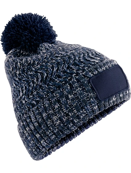 Beechfield B 331 Pletená čiapka s bambulou „Ramble Patch“ 53.0331 steel blue twist Beechfield B 331 Pletená čiapka s bambulou „Ramble Patch“ 53.0331 steel blue twist