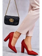 Lesklé lodičky Na červeném Podpatku Elmira Lesklé lodičky Na červeném Podpatku Elmira