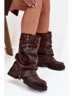 Dámské kozačky s  dílem do  s páskem čokoládové model 21715280 - Boto