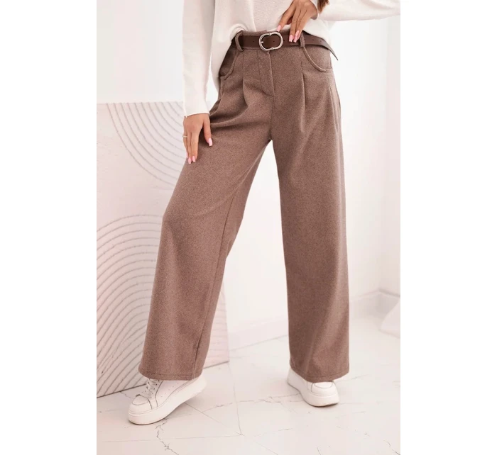 Dámske nohavice so širokými nohavicami a opaskom camel