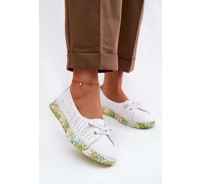 Kožené dámské polobotky S.Barski GR61-5970 Bílé