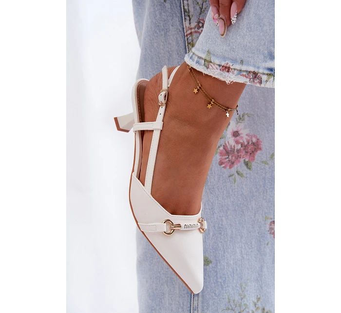 Dámské sandály na podpatku s špičatými špičkami bílé Felessa