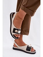 Kožené dámské sandály s ozdobou D&A GR61-5932 Béžové