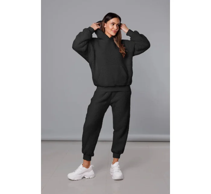 Teplý čierny teplákový dámsky komplet (YP-1104)