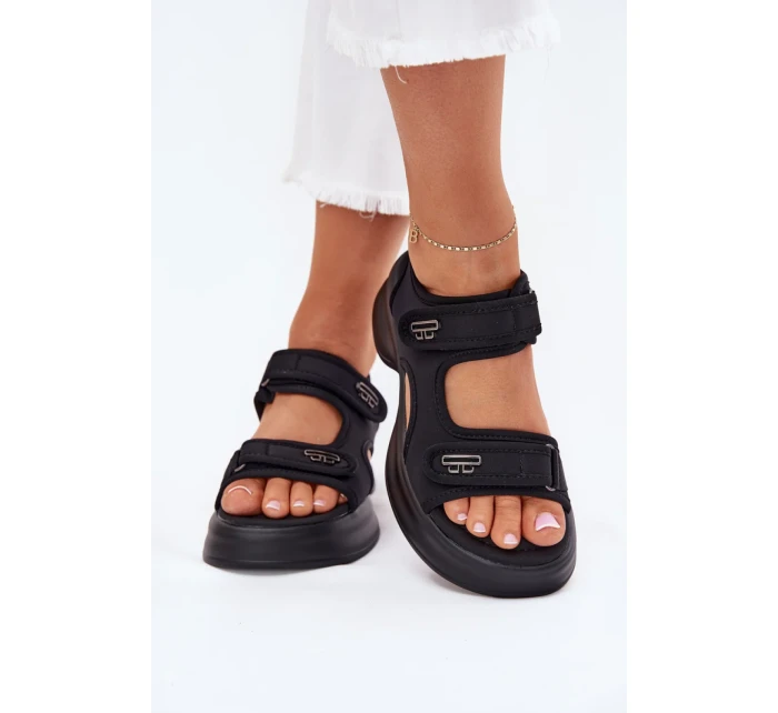 Sandále model 214745 Krok vo veľkom štýle