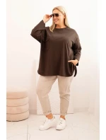 Dámská blůza Plus Size s model 21820409 kapsou a ohrnovacími rukávy hnědá - K-Fashion