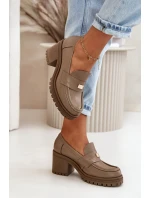 model 21669255 Elegantní dámské polobotky na podpatku z pravé kůže tmavě béžové - Zazoo