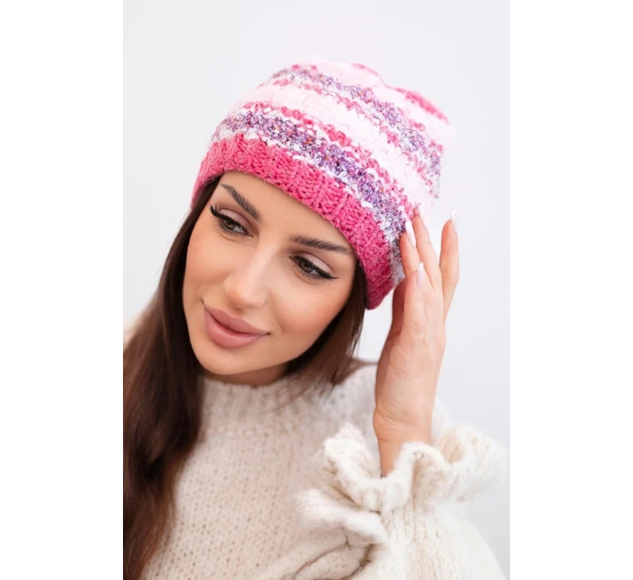 Dámska zimná čiapka s farebným vláknom a elastickou šnúrkou K352 malinová