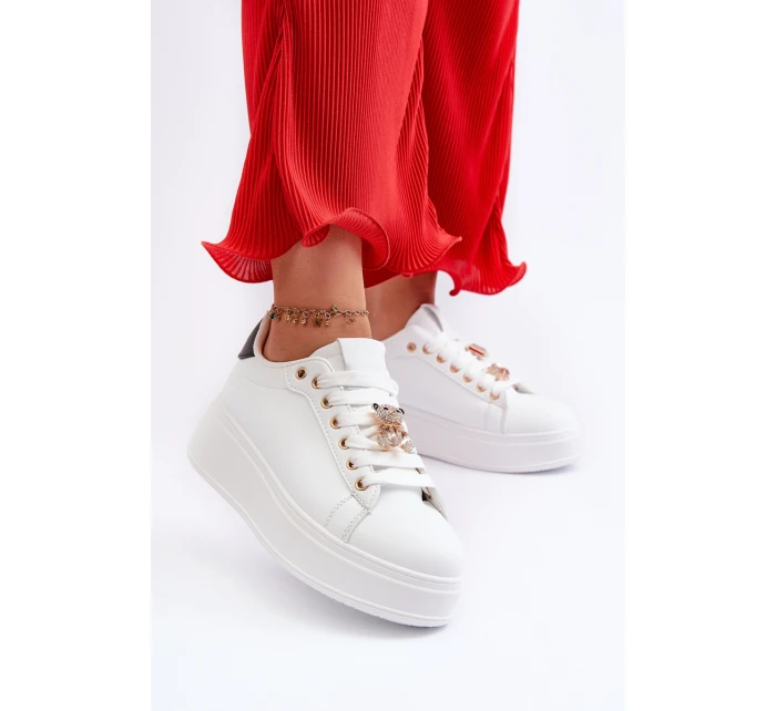 Dámské boty na platformě s ozdobami bílé model 21659159 - Boto Dámské boty na platformě s ozdobami bílé model 21659159 - Boto