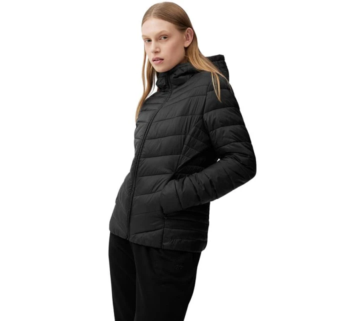 Dámska páperová bunda F095 W4FSS23TDJAF095 20S - 4F