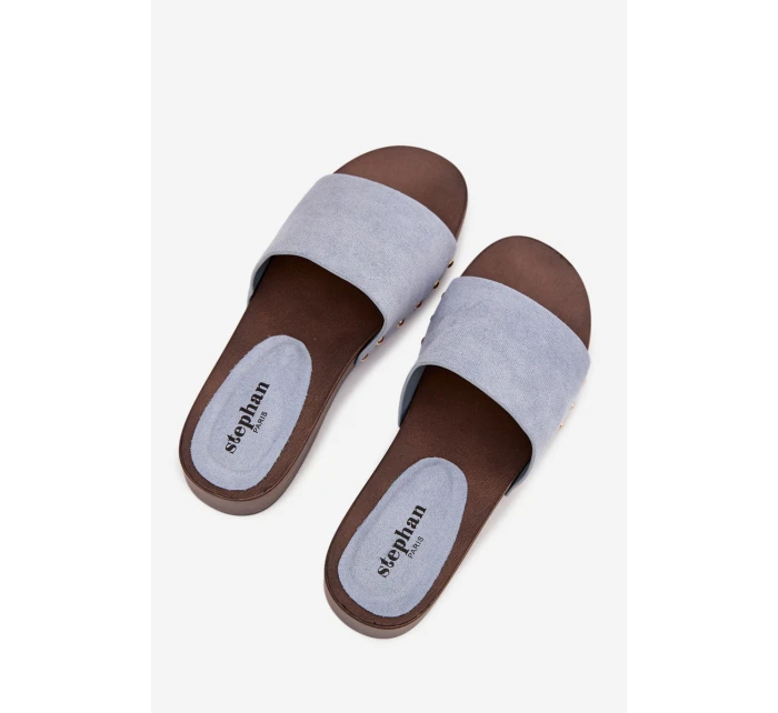 Dámské pantofle se zlatými sponami modré model 21918761 - Boto