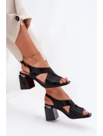 Elegantní Dámské Sandály Na Podpatku model 21695144 Černé - VINCEZA