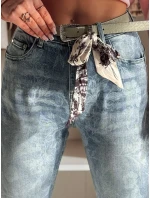 Dámske džínsové nohavice slim fit s opaskom FLORETTA modré FashionStreet UY2490