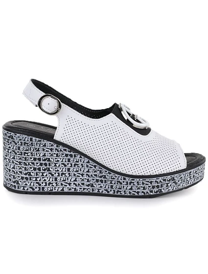 Dámské kožené sandály na platformě bílé model 22099421 - S.Barski