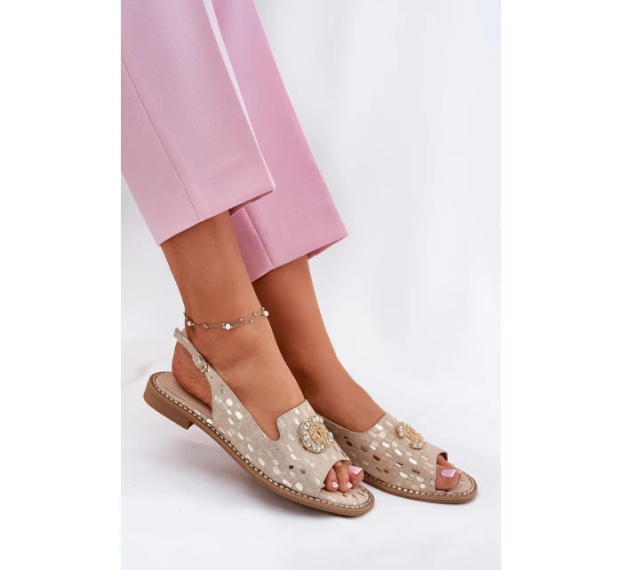 Kožené Sandály S Dekorací Na Plochém Podpatku model 21696779 Zlaté - S.Barski Kožené Sandály S Dekorací Na Plochém Podpatku model 21696779 Zlaté - S.Barski