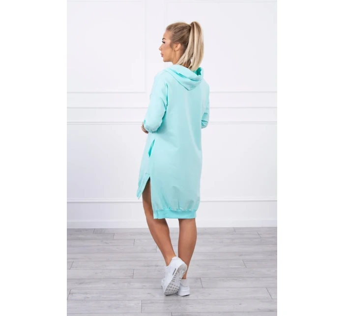 Šaty s kapucňou a dlhším chrbtom mint