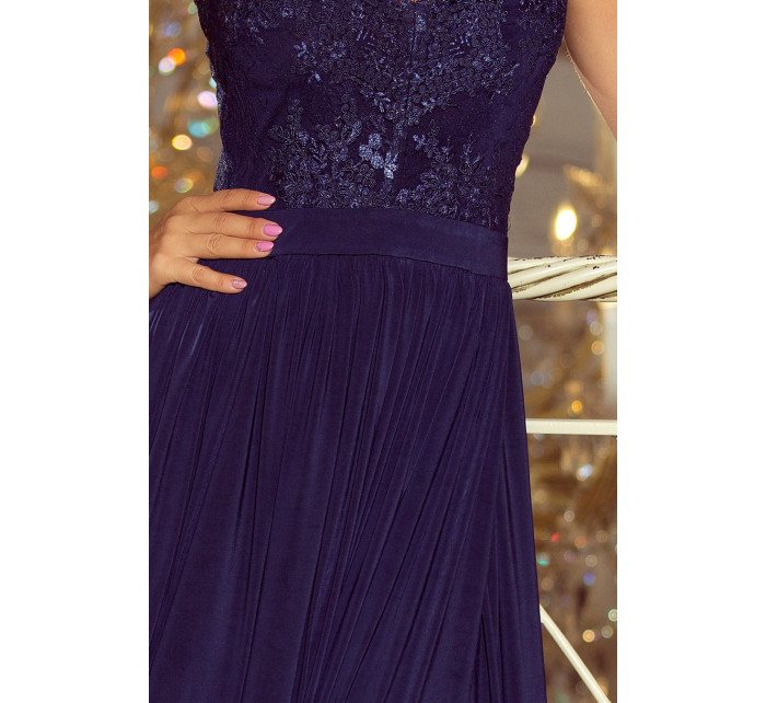 Dlhé tmavo modré dámske šaty bez rukávov s vyšívaným výstrihom model 6369438