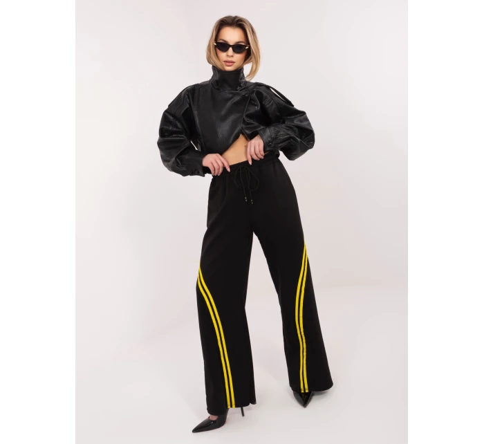 Spodnie dresowe IT DR model 22020696 czarny - FPrice