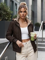 Dámska prechodná prešívaná bunda s kapucňou hnedá FashionStreet TY5616
